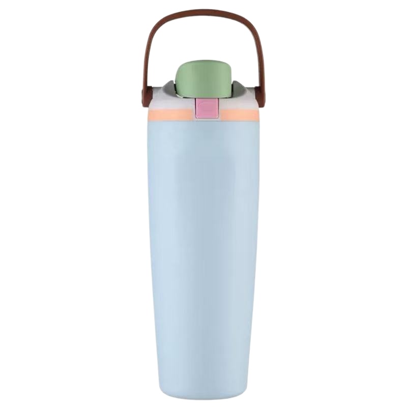 Freesip water bottle with lid