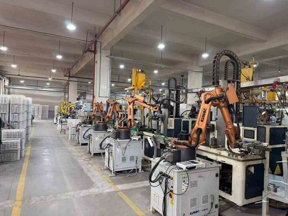 automatic water bottle workshop 