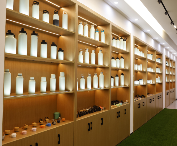 sample room 02 1